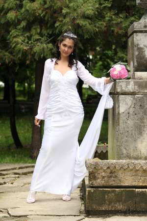 VAND/INCHIRIEZ ROCHIE MIREASA