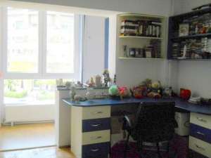 Vand  in Bacau  apartament 2 camere decomandat,  zona centrala, 