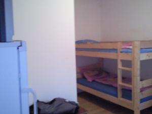 inchiriez camere pentru echipe muncitori