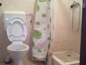 inchiriez camere pentru echipe muncitori