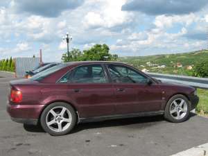 Vand Urgent Audi A4 1.6