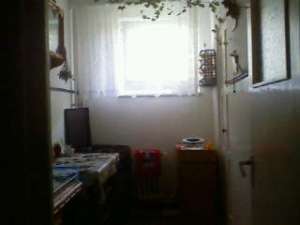 VIND APARTAMENT 2 CAMERE ,   44mp,   zona DARMANESTI