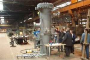 PRESSURE VESSELS/COLUMNS