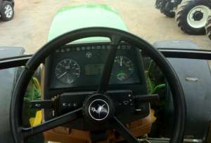 VAND  TRACTOARE JOHN  DEERE
