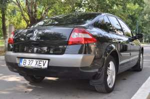 Vand RENAULT MEGANE SEDAN 1.6 16v,    benzina,    115 cp,    2004
