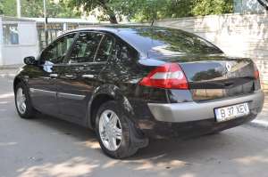 Vand RENAULT MEGANE SEDAN 1.6 16v,    benzina,    115 cp,    2004