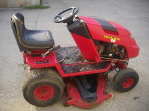 VAND TRACTORAS DE TUNS IARBA MARCA COUNTAX
