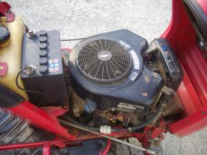 VAND TRACTORAS DE TUNS IARBA MARCA COUNTAX