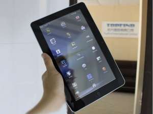 Tablet Pc APAD M1004 - 9.7 inch,  Android 2.2,  ecran capacitiv!