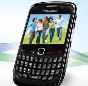Vand telefon blackberry 8520 sigilat 125euro!!!