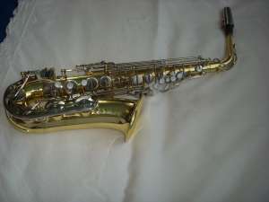 vand saxofon yamaha yas 23