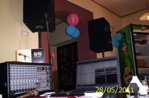4) Dj Florin,   Foto,   Video,   Lumini,   Actualii,   Sonorizare,   Aranjamente florale