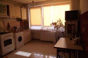 Inchiriez apartament 3 camere,  70 mp