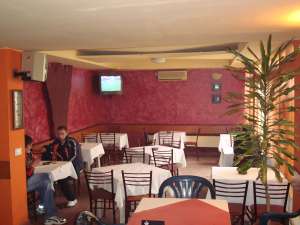 VAND URGENT SPATIU COMERCIAL