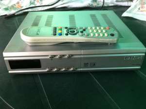 VAND RECEIVERE DIGI PLUS ANTENA PARABOLICA