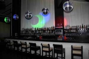 Vand mobilier pentru club 500 locuri !