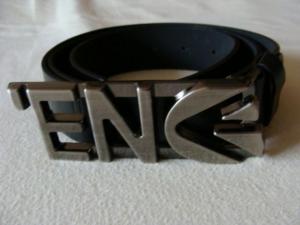 CUREA CURELE ENERGIE ENG GAS HUGO BOSS ARMANI LACOSTE