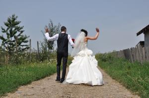 vand rochie de mireasa