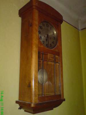 VAND CEAS DE PERETE CU PENDUL MARCA JUNGHANS