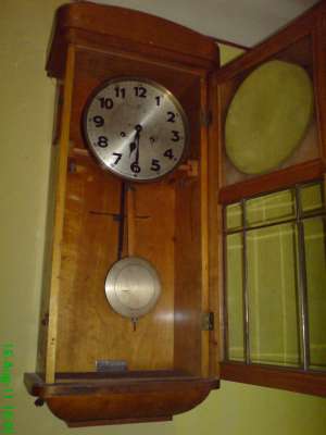 VAND CEAS DE PERETE CU PENDUL MARCA JUNGHANS