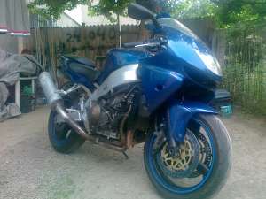 vand kawasaki zx9r din 99 stare buna inmatriculat 1400e