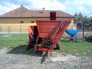 vand culegatori de porumb pe 1 si 2 randuri