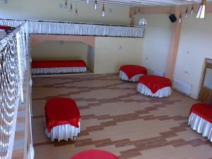SALA NUNTI ,     MESE FESTIVE ,     EVENIMENTE