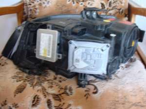 Vand far bi - xenon adaptive pentru Audi A4 B8,   8K 2008 --- >