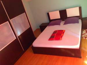 inchiriez camere in vila hotelier sau pe termen lung