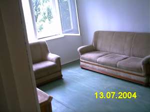 Inchiriez pe termen lung apartament 2 camere