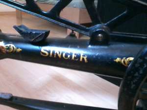 Vand masina de cusut  antic Singer