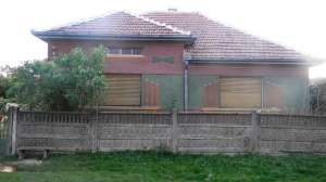 Casa de vanzare