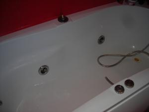Vand apartament minunat 2 camere