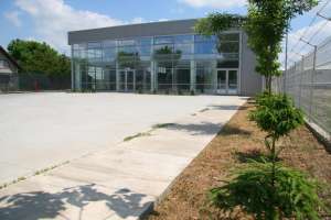 INCHIRIEZ HALA - SHOWROOM - SPATIU COMERCIAL