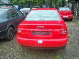 vand usi audi a4 1.6 benzina 1996