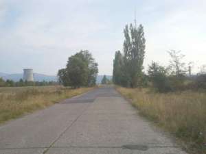 ONESTI � VAND URGENT TEREN INTRAVILAN,  CONSTRUIBIL,  LANGA TERMO