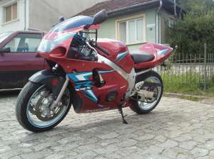Vand Suzuki GSX 600 R