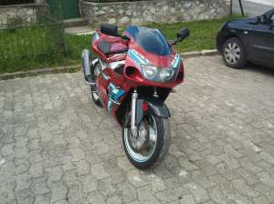 Vand Suzuki GSX 600 R