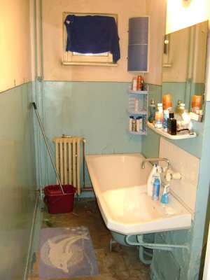 Vand apartament cu 2 camere,       Campina 2