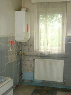 Vand apartament cu 2 camere,       Campina 3