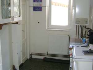 Vand apartament cu 2 camere,       Campina 6