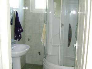 Vand apartament cu 2 camere,       Campina 6