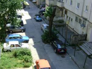 Vand apartament cu 2 camere,       Campina 6
