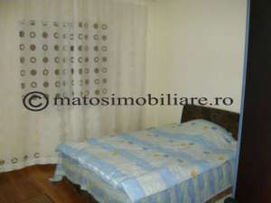 Vand apartament cu 2 camere,        Campina  8