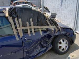 Vand epava Dacia Logan