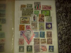 Vand aproximativ 850 timbre din toate categoriile,  stare foarte buna