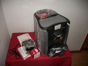 VAND URGENT Expresor Saeco Capucino Nou