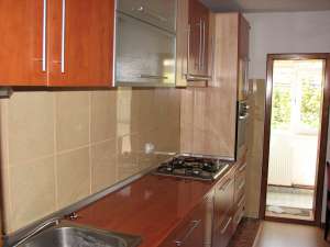 Vand apartament 3 camere super finisat