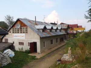 PF Vand cabana la Straja/Lupeni, 500mp D+P+1,  la 50m de Teleski nr.3,  18 camere,  URGENT! 99.000 E