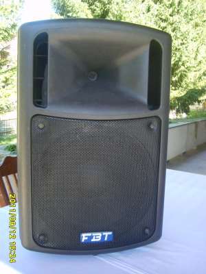 Vand urgent 2 boxe active FBT MAX 4 A
